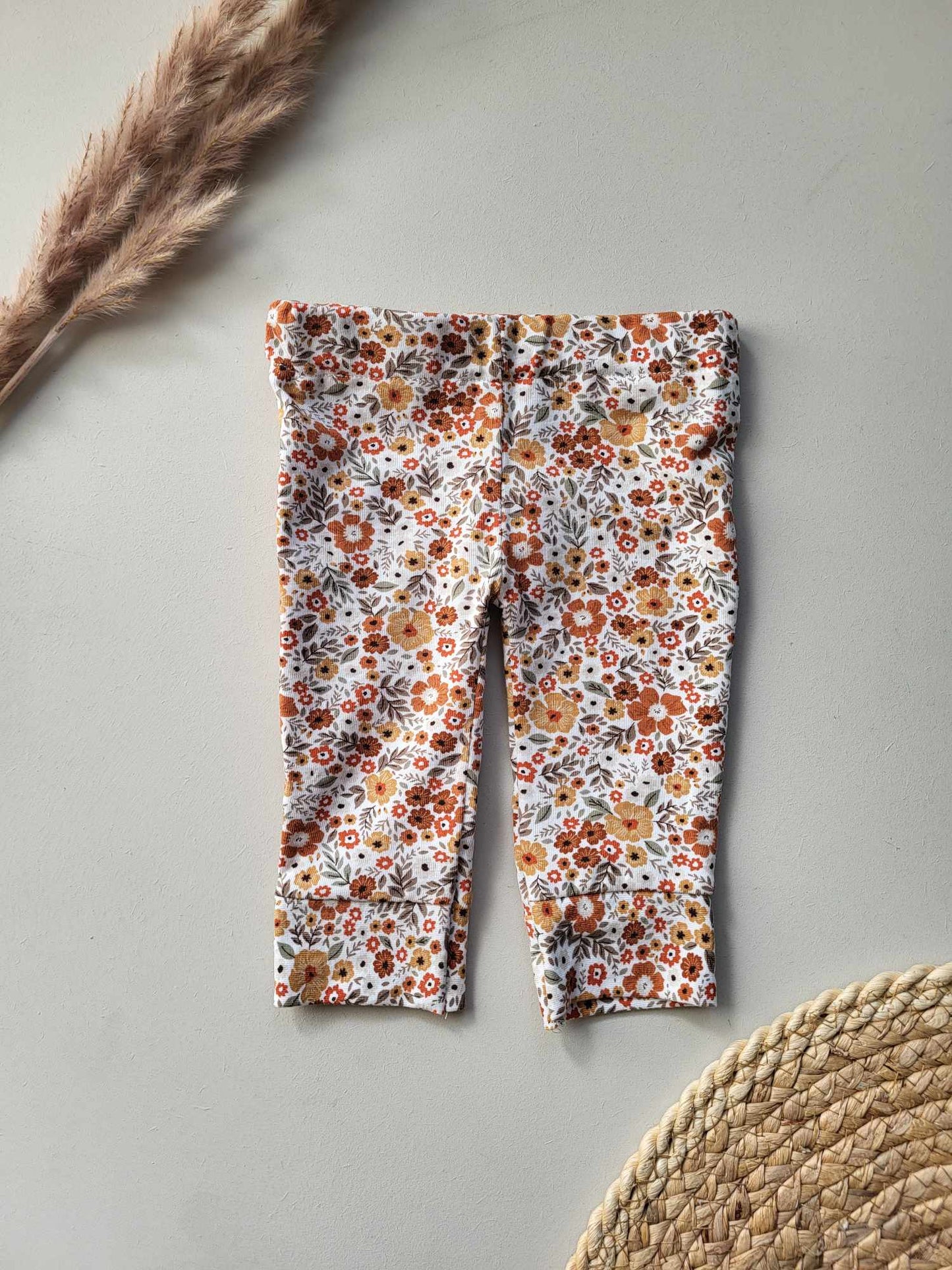 Ontdek de liefste baby broekjes van Littlemay.nl | Baby broekje Yara
