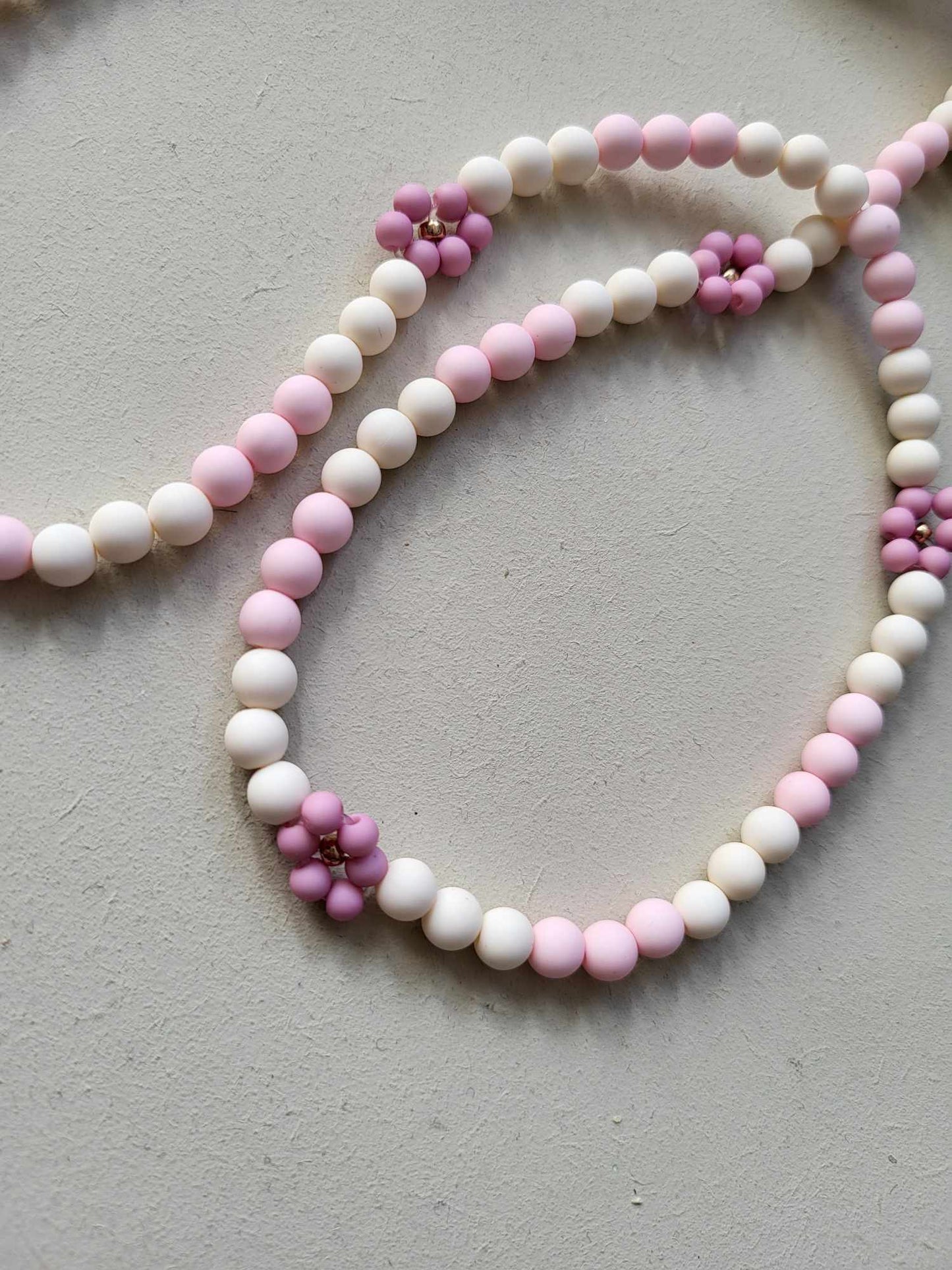 Zonnebrilkoord | Wit - Roze bloemen