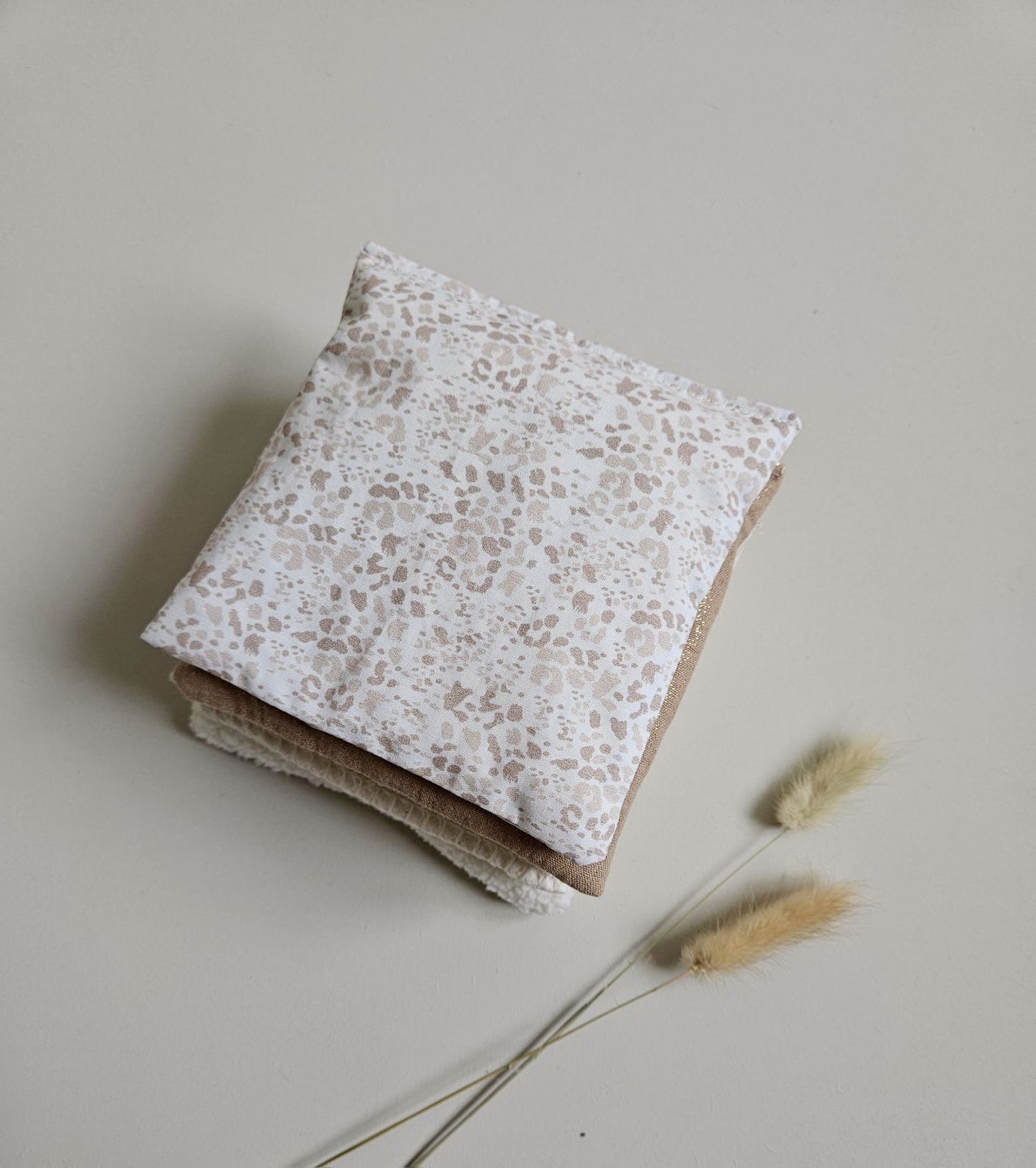 Littlemay.nl - Sensorische pittenzakjes | Soft white