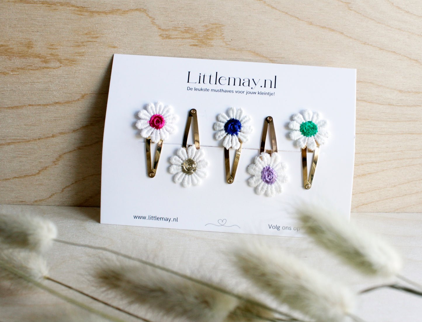 Handgemaakte haarspeldjes met bloemen voor jouw meid.