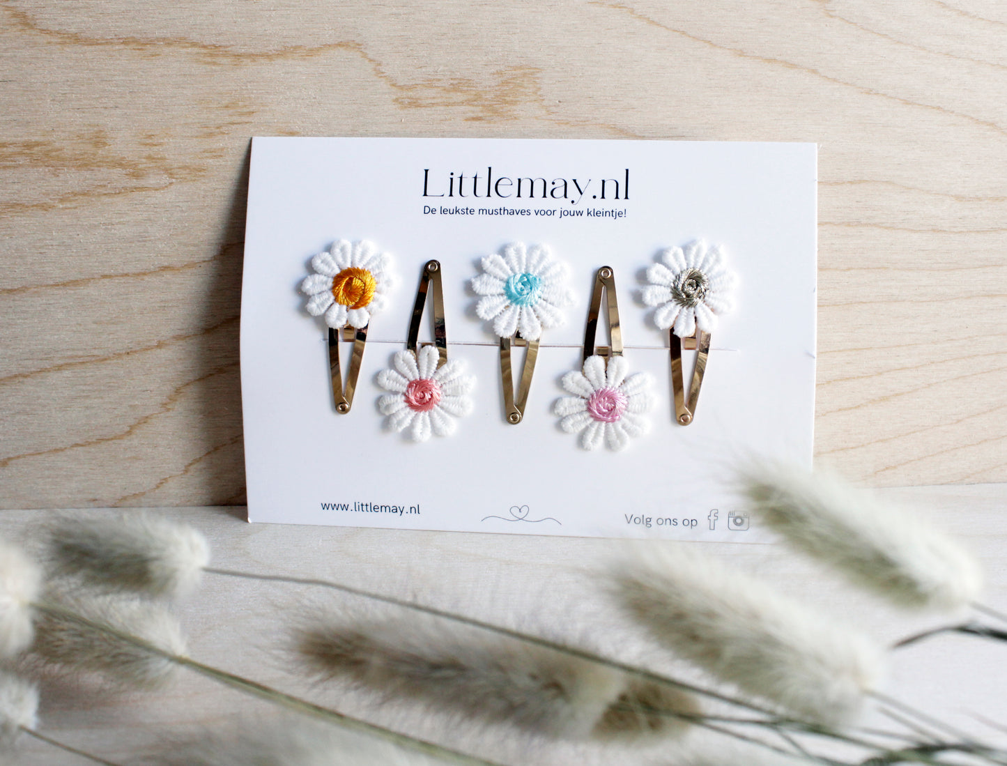 Handgemaakte haarspeldjes met bloemen voor jouw meid.