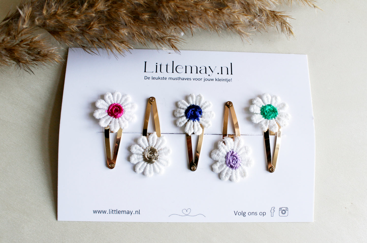 Handgemaakte haarspeldjes met bloemen voor jouw meid.