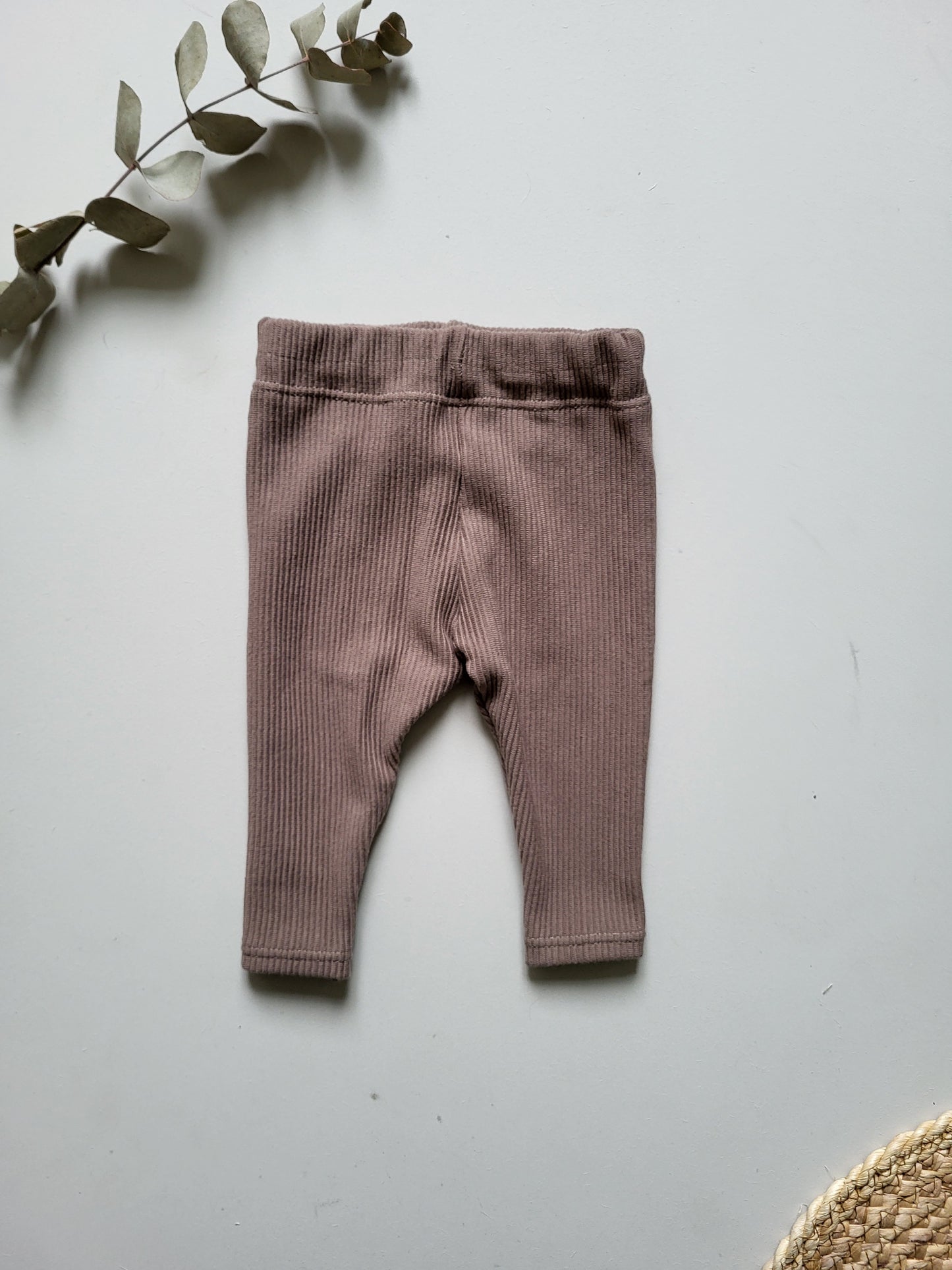 Ontdek de liefste babylegging van Littlemay.nl | Babylegging bruin