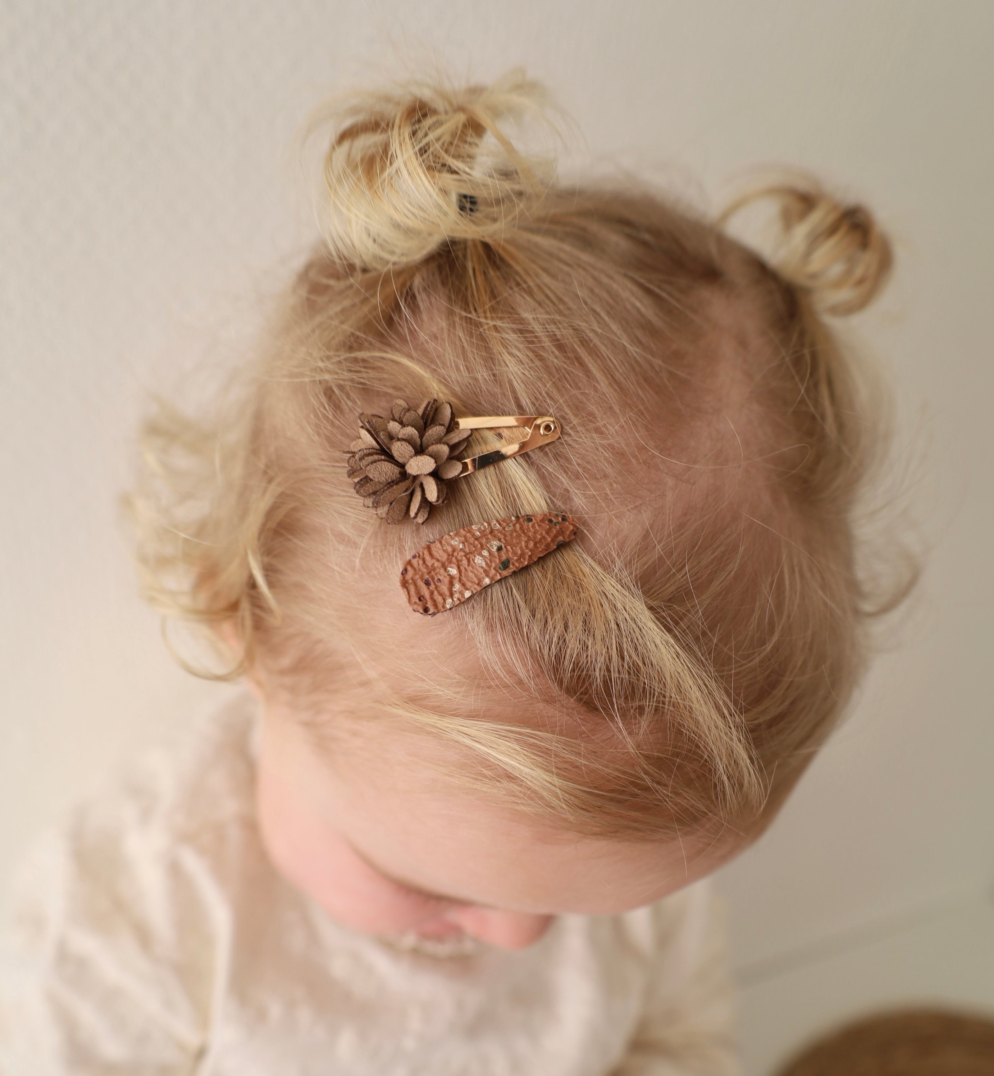 Handgemaakte haarspeldjes Ruby van Littlemay.nl | Uniek en stijlvol