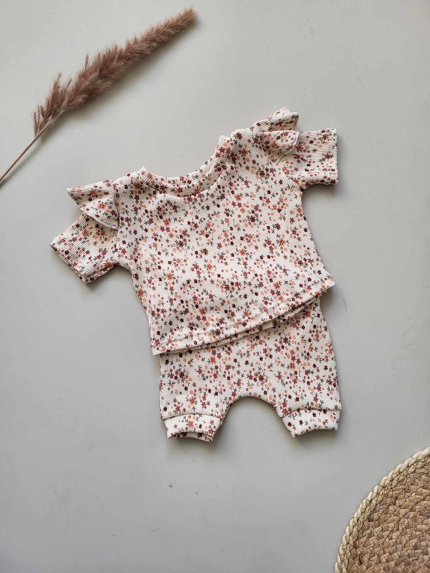 Korte broek Ava voor baby's | Maat 56 -68 bij Littlemay.nl