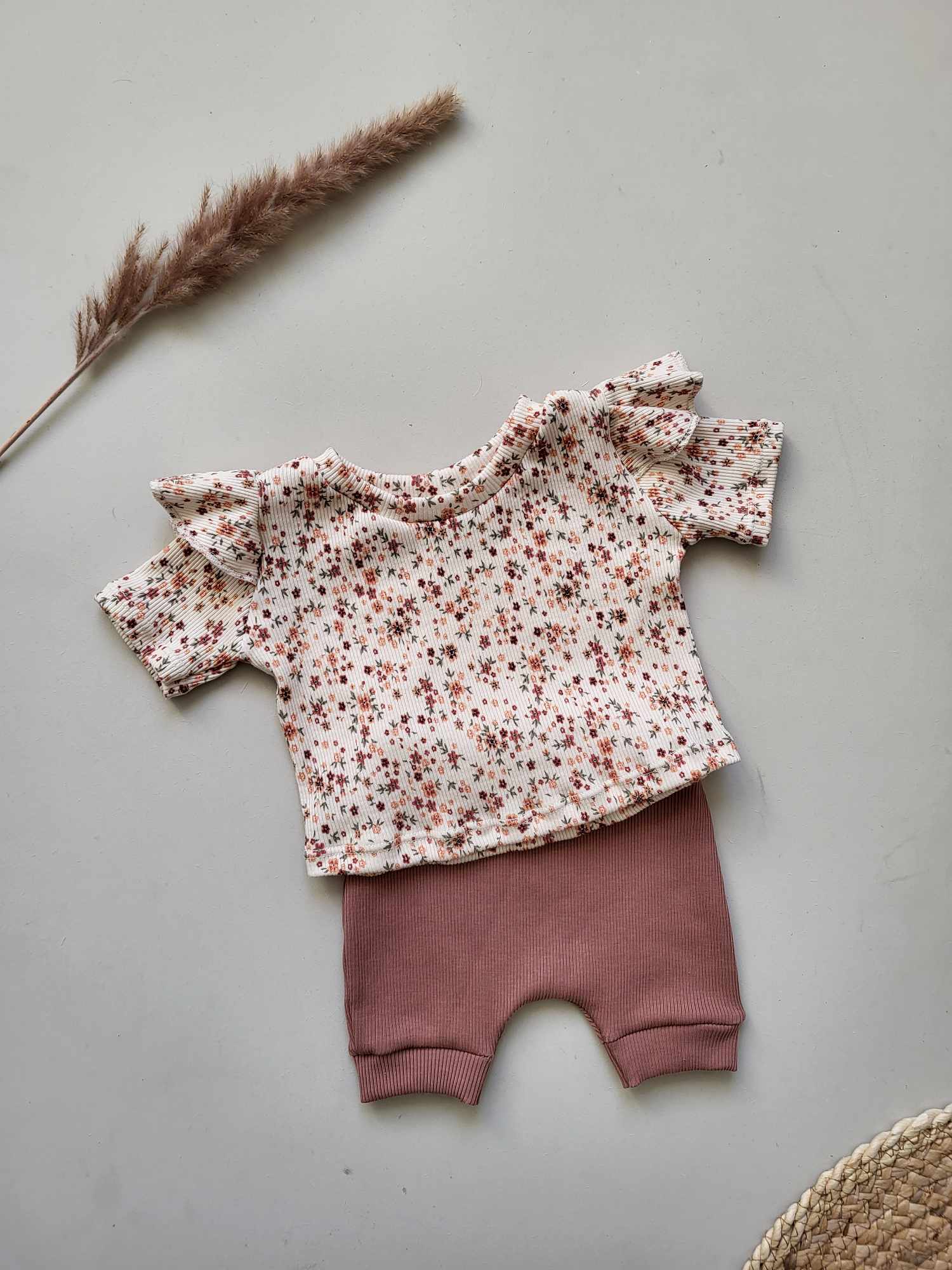 Korte broek klei Roze voor baby's | Maat 56 - 68 bij Littlemay.nl