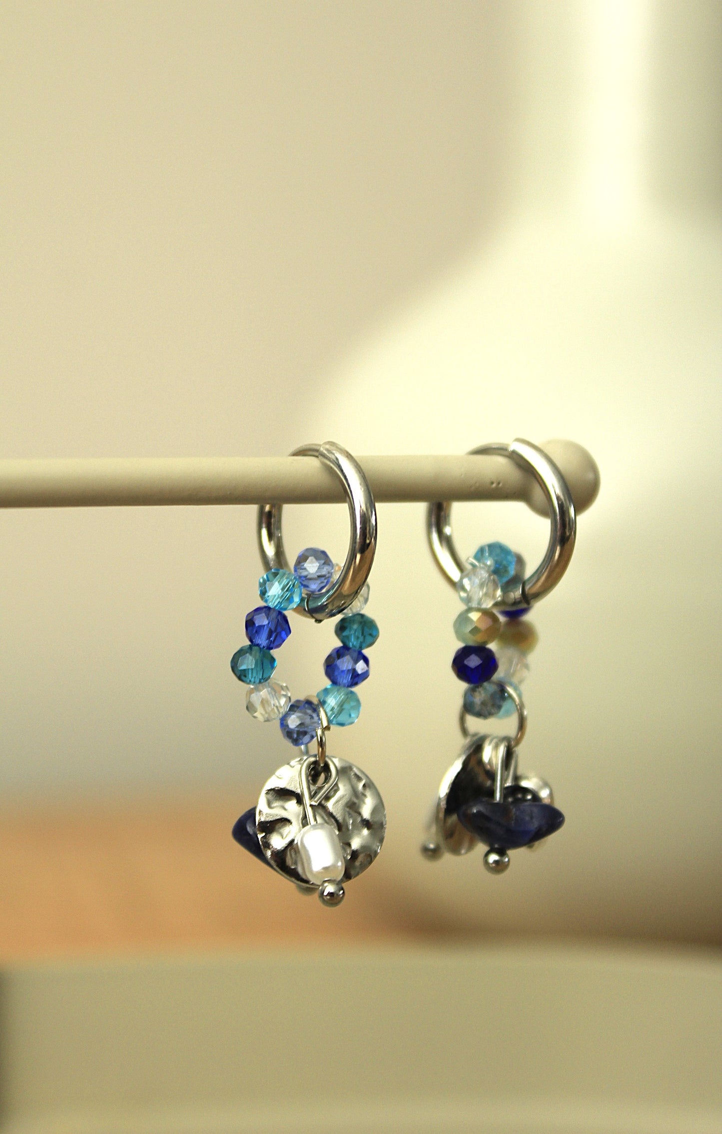 Stainless steel oorringen met hangers | Oceaan parel