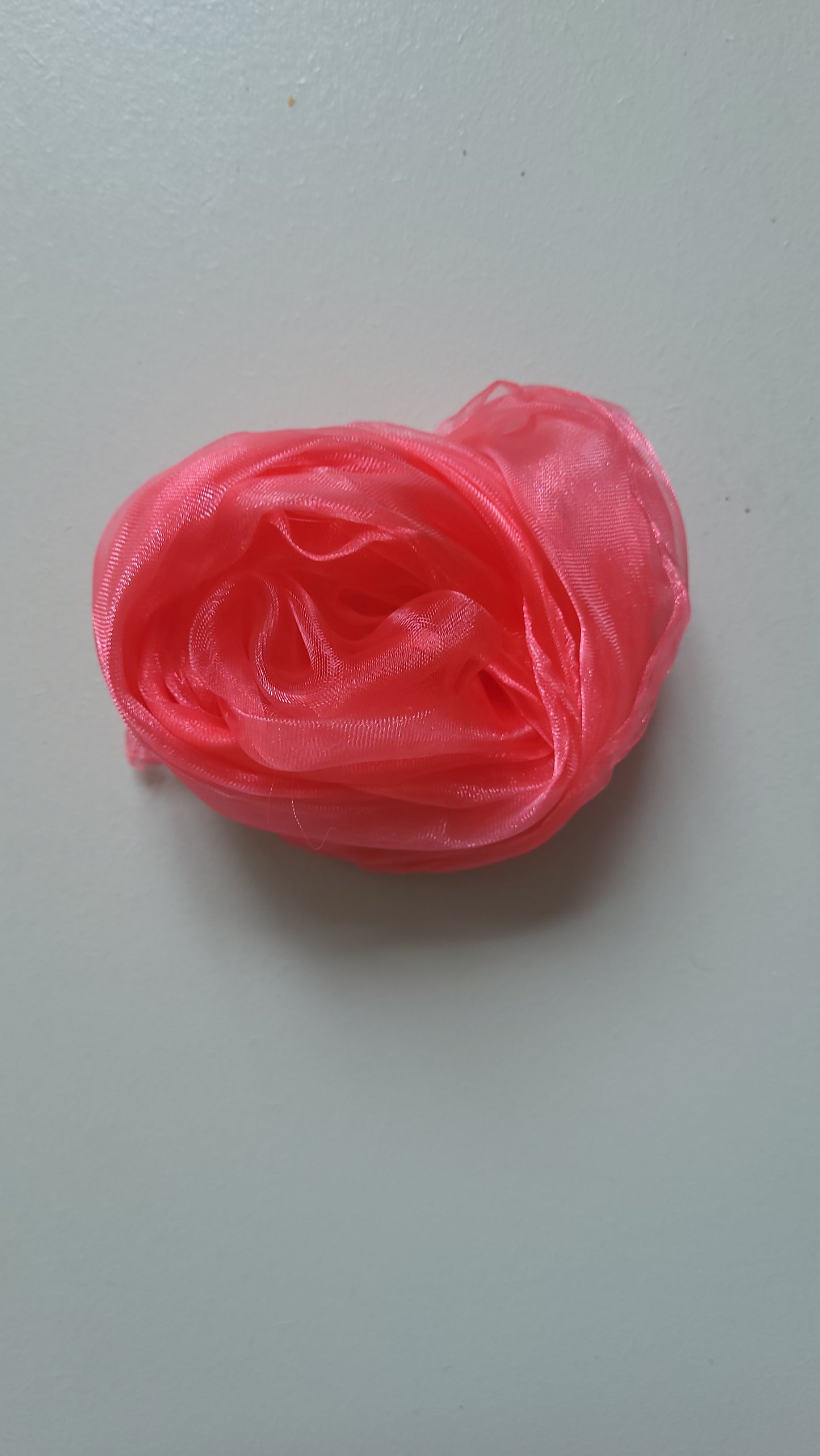 Littlemay.nl - sensorisch-sjaal-watermeloen-rood-