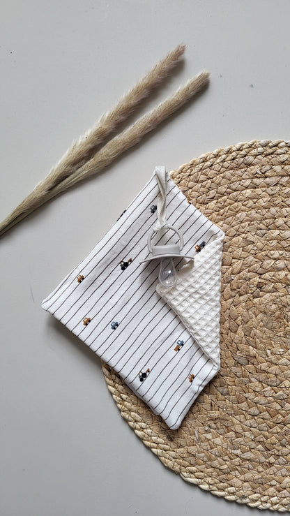 Zachte knuffeldoek Levi voor jouw baby | Verkrijgbaar bij Littlemay.nl