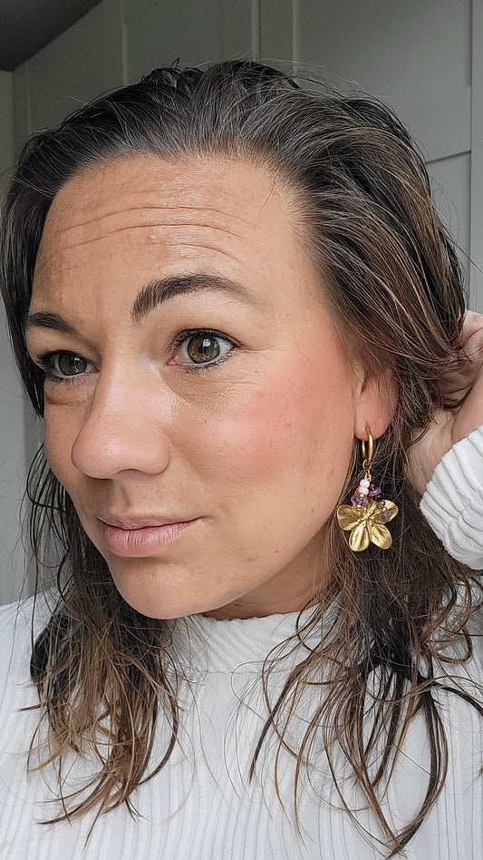 Stainless steel oorringen | gold flower